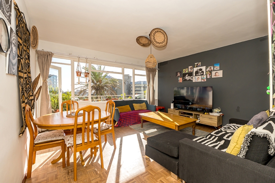 To Let 3 Bedroom Property for Rent in Green Point Western Cape